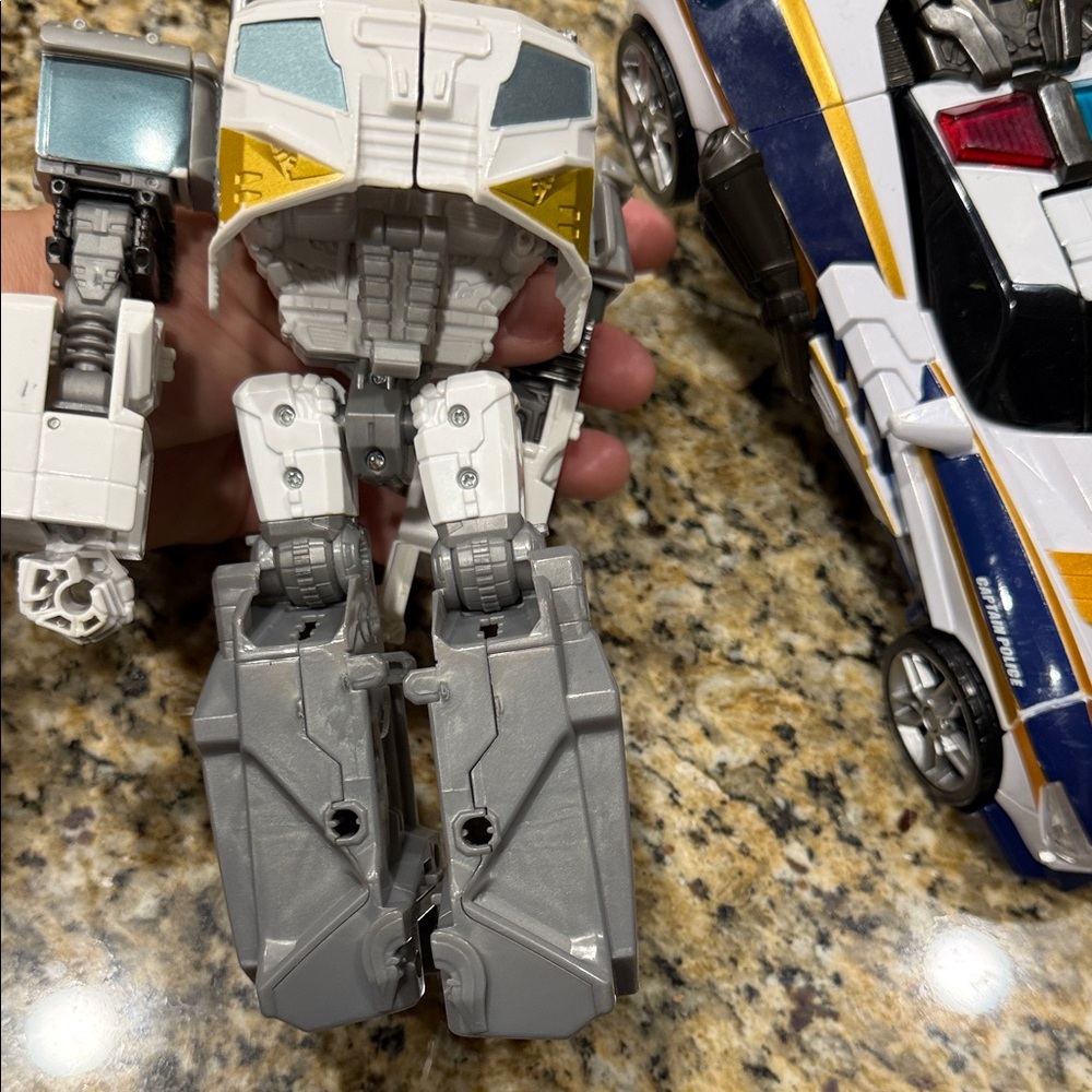 Transforming Robot and Car Toy Set Tobot Captain Police and Transformer - Picture 3 of 6